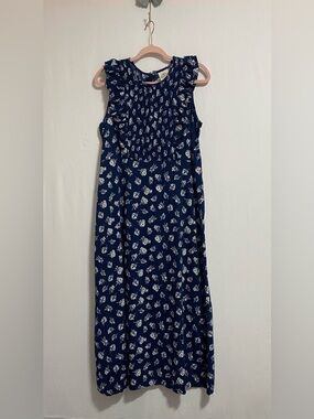 St. John's Bay Navy and White Floral Maxi Dress